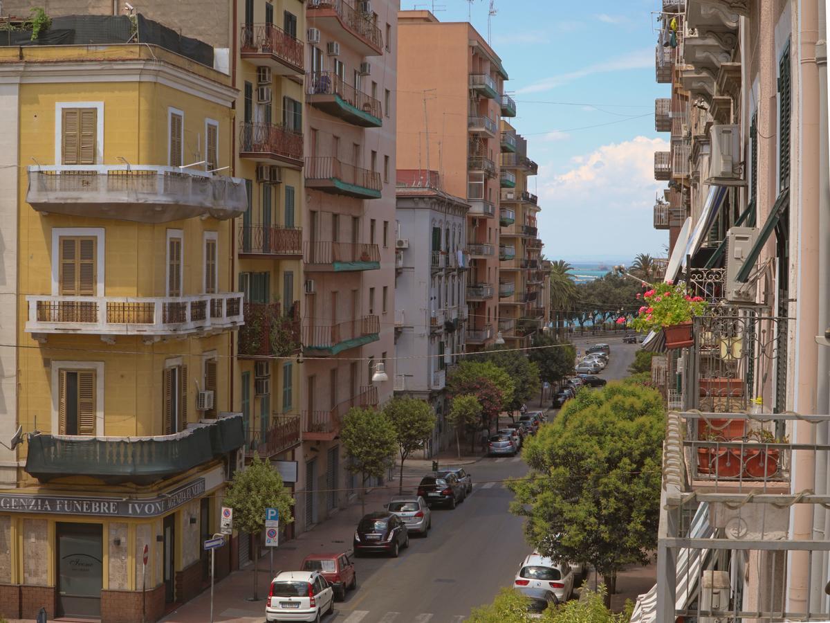 Appartamento Taranto Exteriör bild